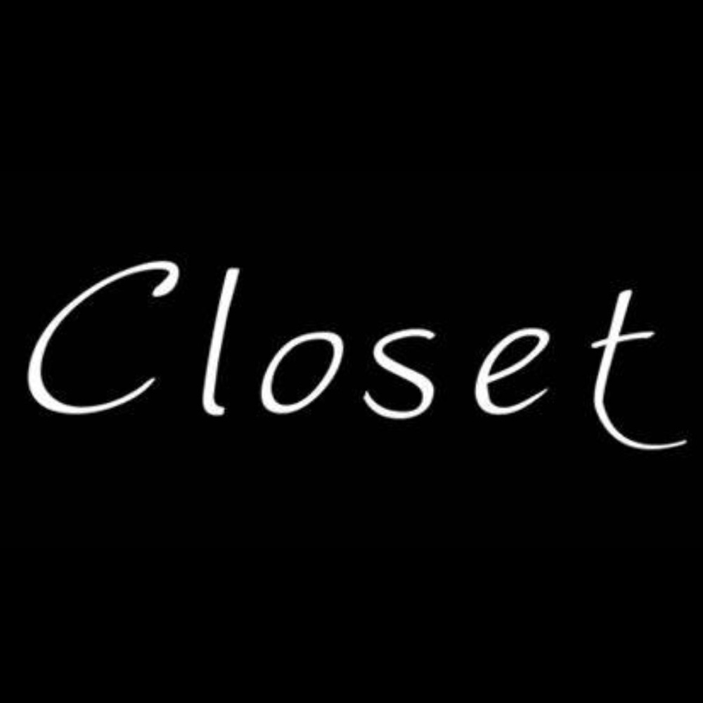 Meet your Posher, Clara